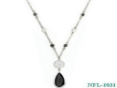 LogoArt Oakland Raiders Crystal Necklace