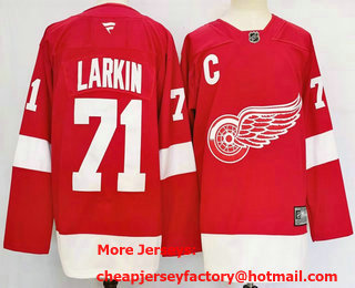 Men's Detroit Red Wings #71 Dylan Larkin Red 2024 Stitched Jersey